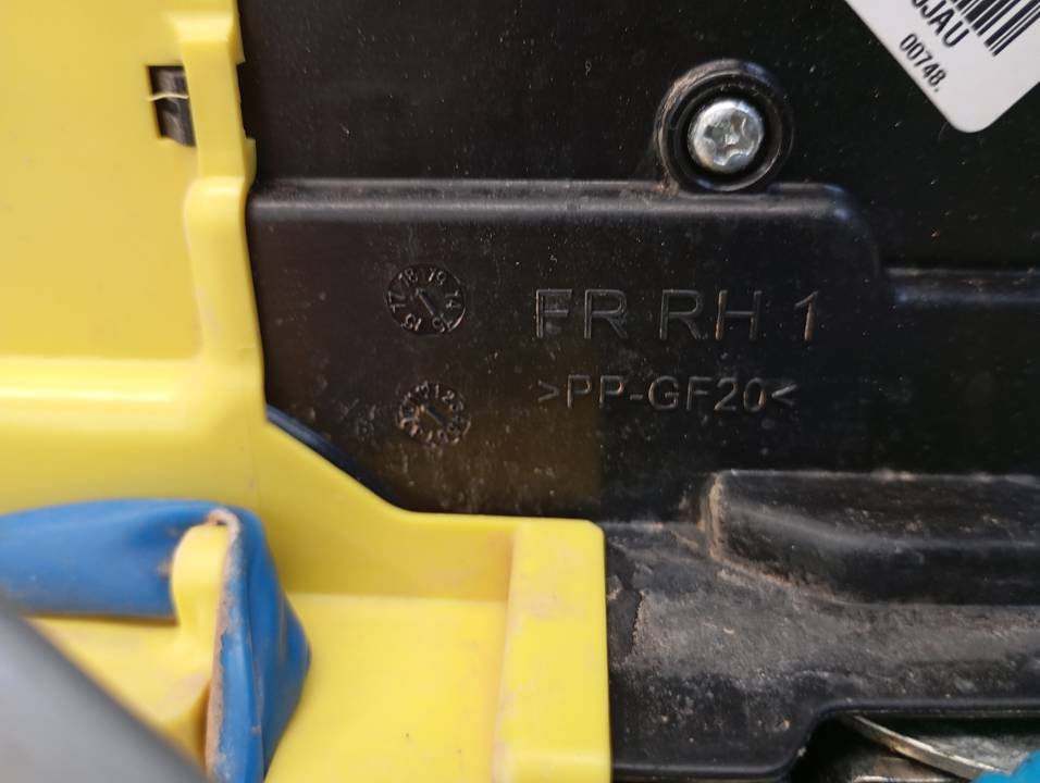 CERRADURA PUERTA DELANTERA DERECHA