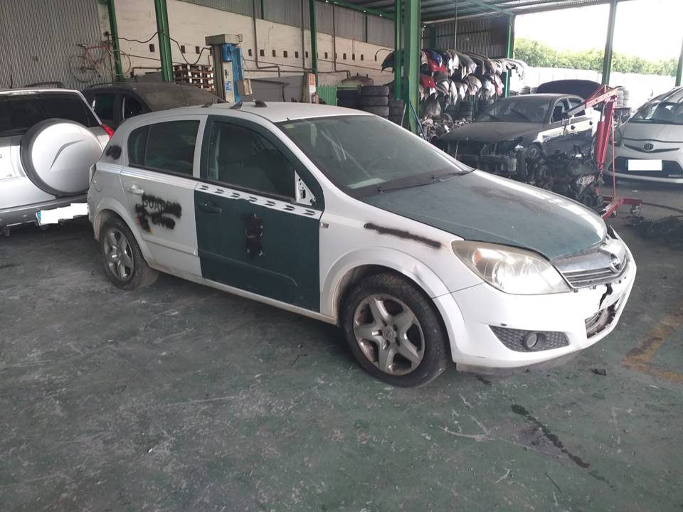 CERRADURA PUERTA DELANTERA DERECHA