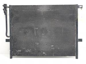 CONDENSADOR / RADIADOR AIRE ACONDICIONADO 64538377614 BMW SERIE 3 TOURING (E46) Autodesguaces Alicante