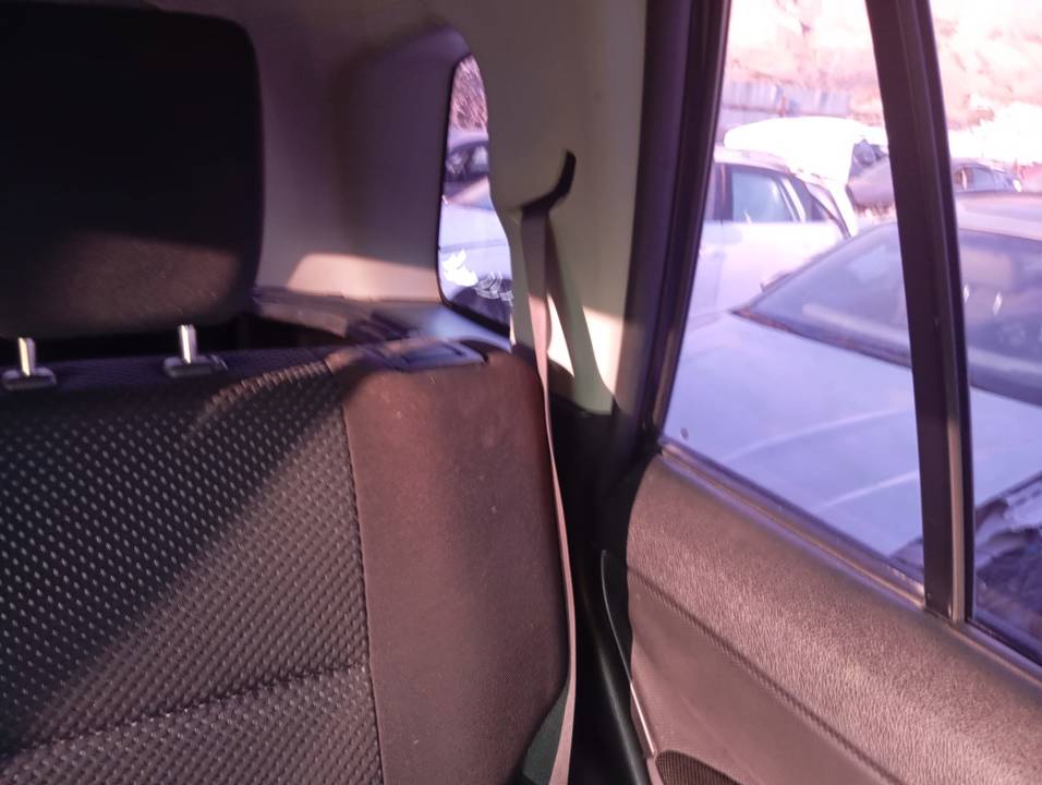 CINTURON SEGURIDAD TRASERO IZQUIERDO
