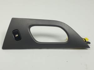 MANDO ELEVALUNAS TRASERO DERECHO 96360166XT PEUGEOT 407 Autodesguaces Alicante