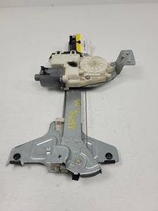 ELEVALUNAS TRASERO DERECHO 9647444280 CITROEN C4 BERLINA Autodesguaces Alicante