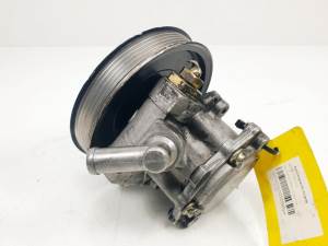 BOMBA DIRECCION BMW SERIE 3 BERLINA (E36) Autodesguaces Alicante