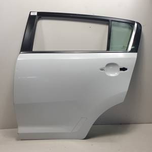 PUERTA TRASERA IZQUIERDA KIA SPORTAGE (SL) Autodesguaces Alicante