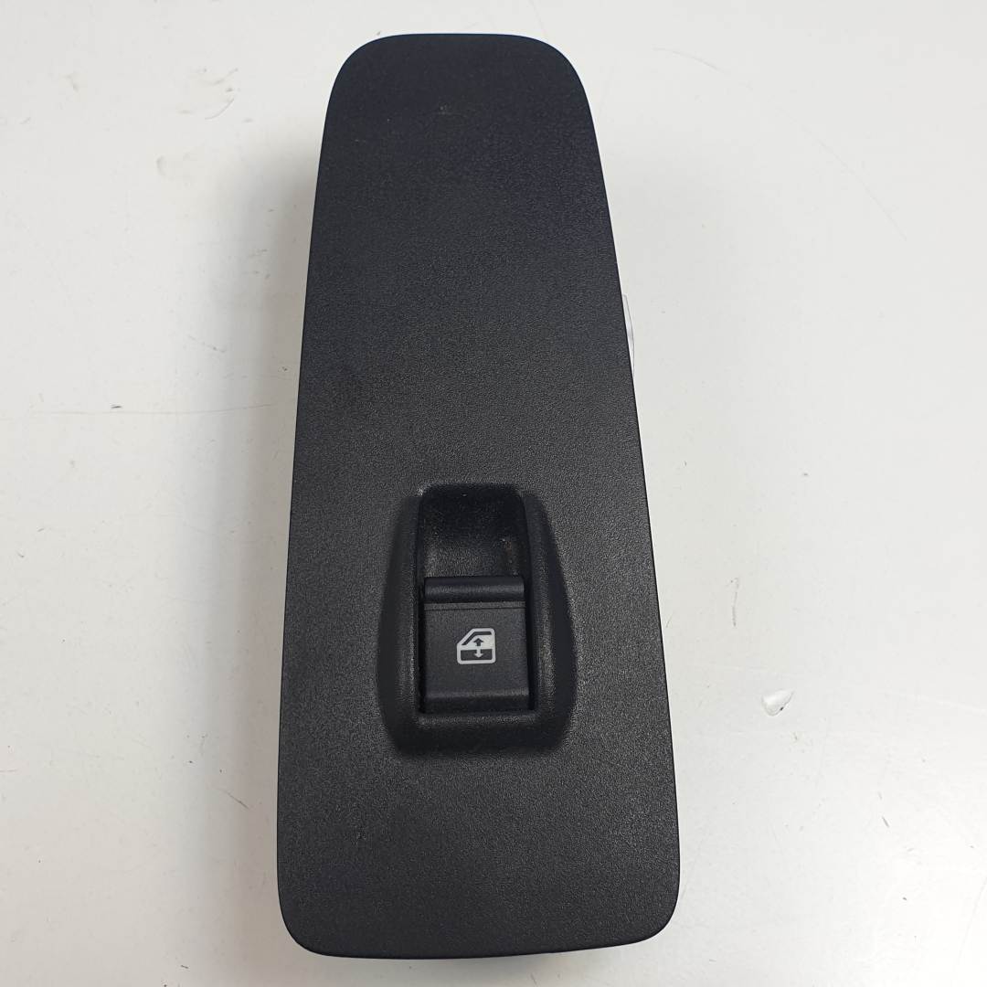MANDO ELEVALUNAS DELANTERO DERECHO - 30171231 - CITROEN - JUMPER III (U9)