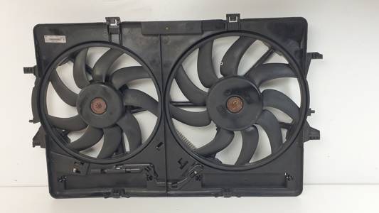 ELECTROVENTILADOR 8K0121003P AUDI A4 BER. (B8) Autodesguaces Alicante