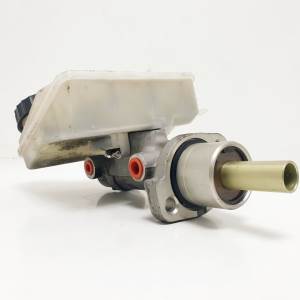 BOMBA FRENO 03350884271 PEUGEOT 206 BERLINA Autodesguaces Alicante