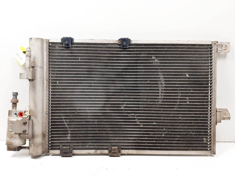 CONDENSADOR / RADIADOR AIRE ACONDICIONADO - OPEL - ZAFIRA A