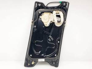 ELEVALUNAS DELANTERO DERECHO AH2214B552AA LAND ROVER DISCOVERY 4 Autodesguaces Alicante