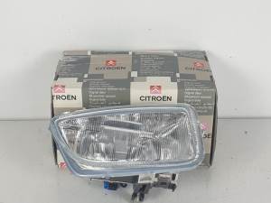 FARO ANTINIEBLA DERECHO 67720225 CITROEN SAXO Autodesguaces Alicante