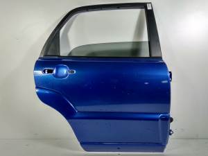 PUERTA TRASERA DERECHA KIA SPORTAGE (JE,KM) Autodesguaces Alicante