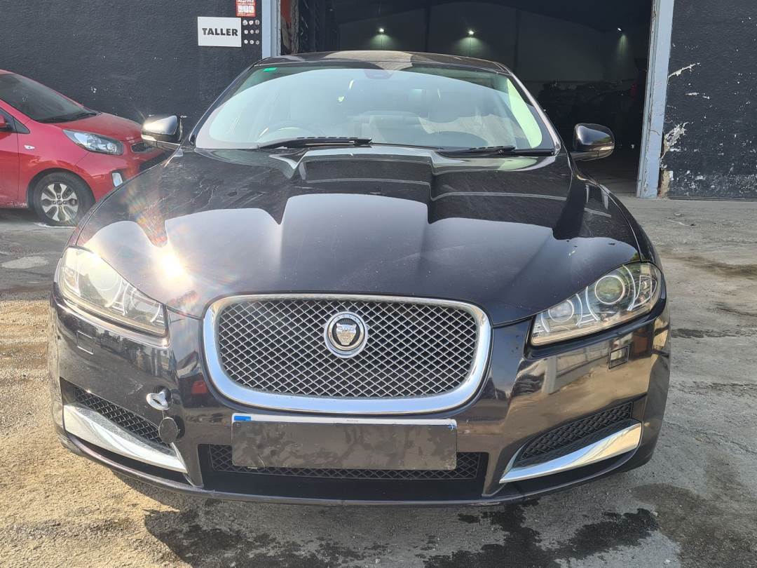 JAGUAR XF (X250) (2007 - 2015)