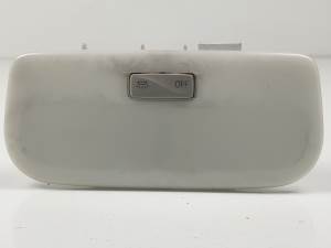 LUZ INTERIOR 264300007R SMART FORFOUR (W453) Autodesguaces Alicante