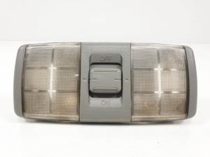 LUZ INTERIOR MITSUBISHI MONTERO (V20/V40) Autodesguaces Alicante