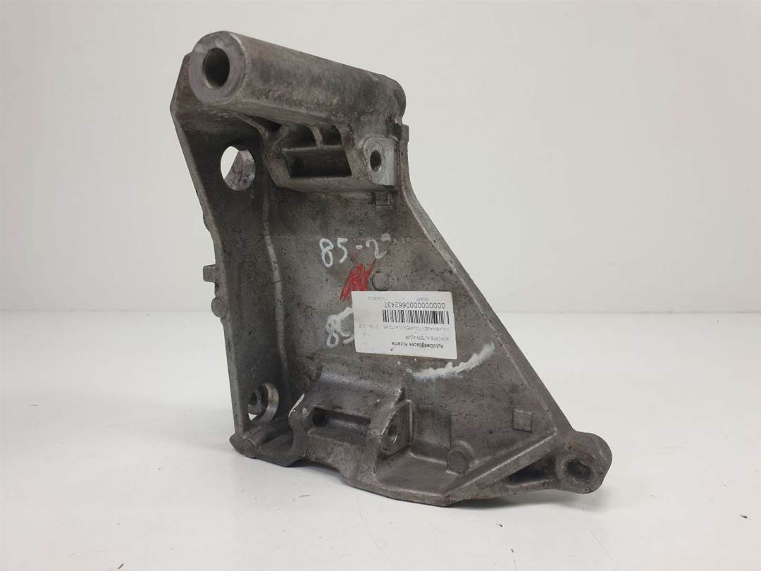 SOPORTE ALTERNADOR - 070903143C - VOLKSWAGEN - TOUAREG (7LA)