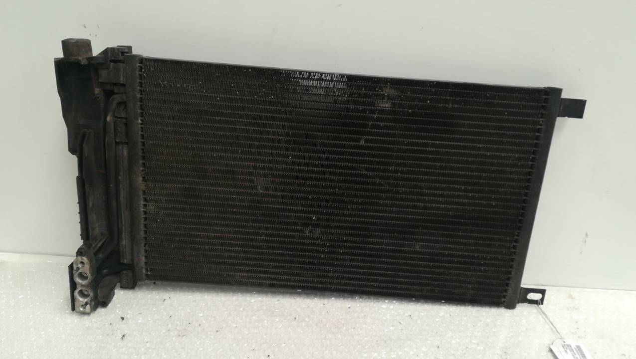 CONDENSADOR / RADIADOR AIRE ACONDICIONADO