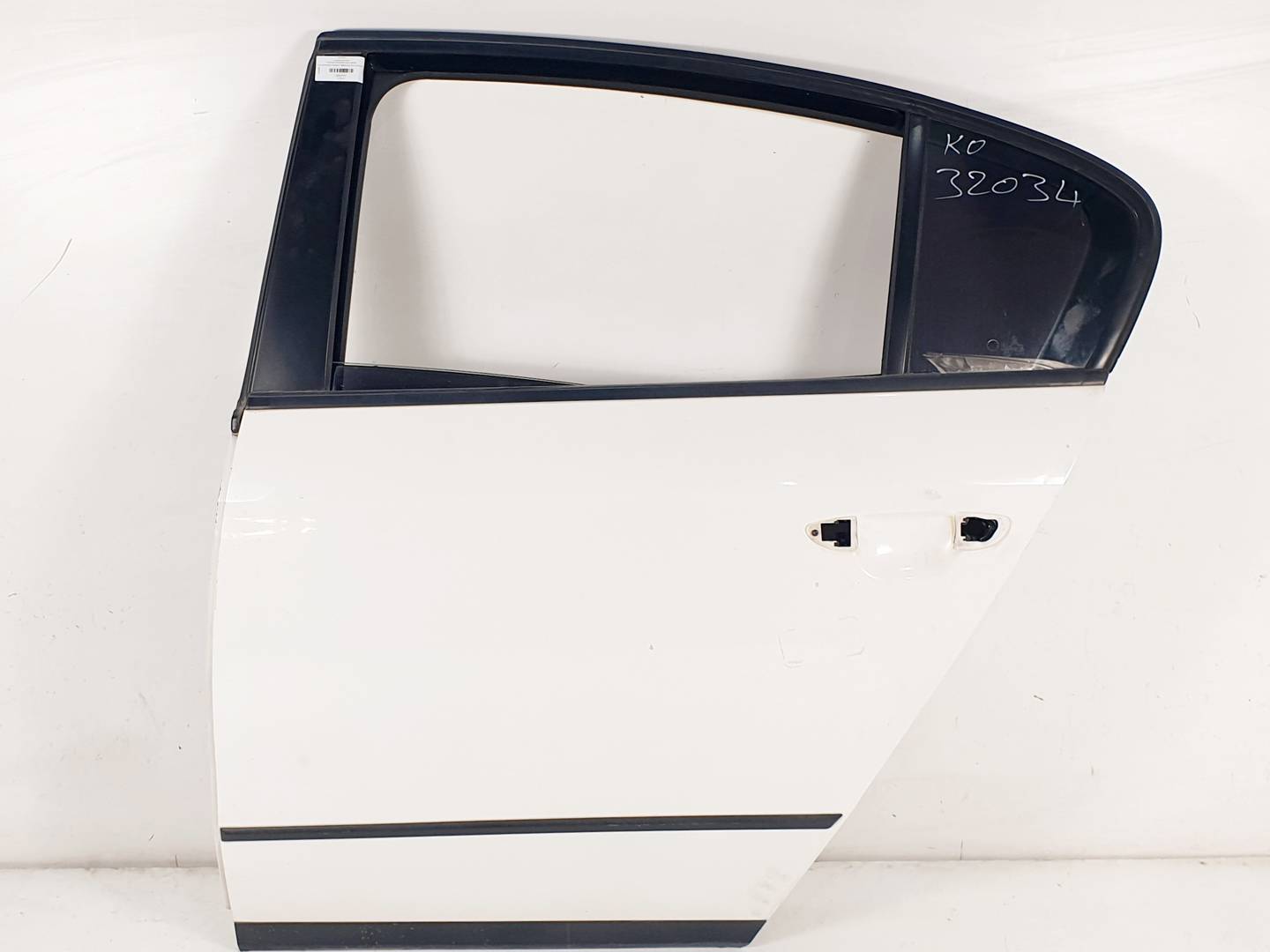 PUERTA TRASERA IZQUIERDA - VOLKSWAGEN - PASSAT BERLINA (3C2)