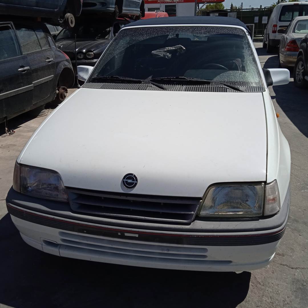 OPEL KADETT E CABRIOLET / COMBO (1984 - ...)
