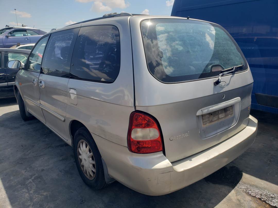 KIA CARNIVAL (1999 - 2001)