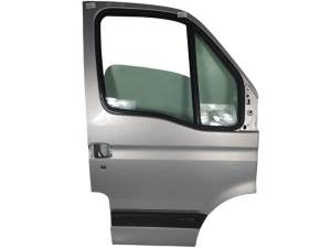 PUERTA DELANTERA DERECHA RENAULT MASTER II PHASE 2 CAJA CERRADA Autodesguaces Alicante
