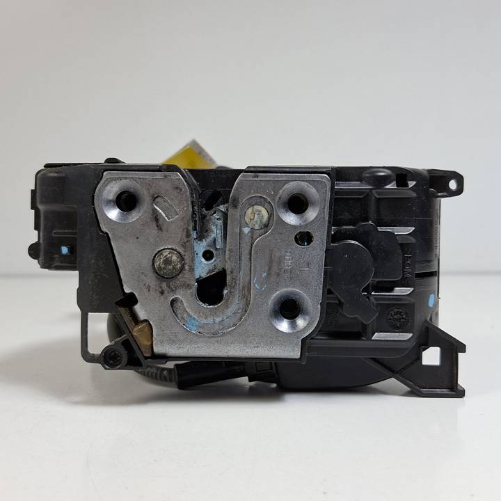 CERRADURA PUERTA DELANTERA IZQUIERDA 805030001R RENAULT MEGANE III BERLINA 5P Autodesguaces Alicante