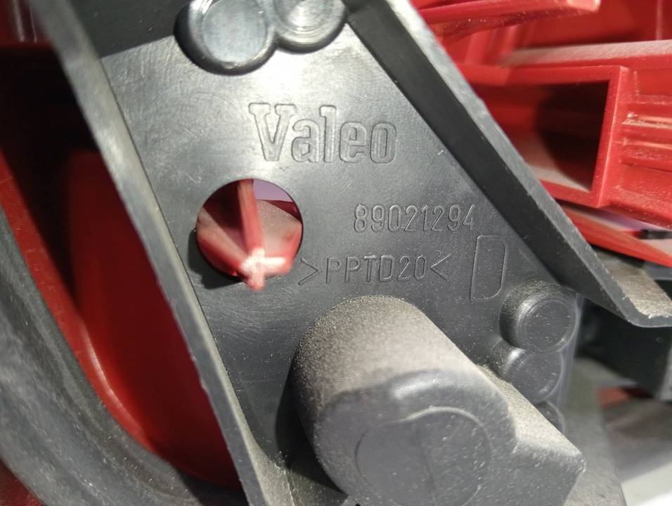 PILOTO TRASERO DERECHO INTERIOR