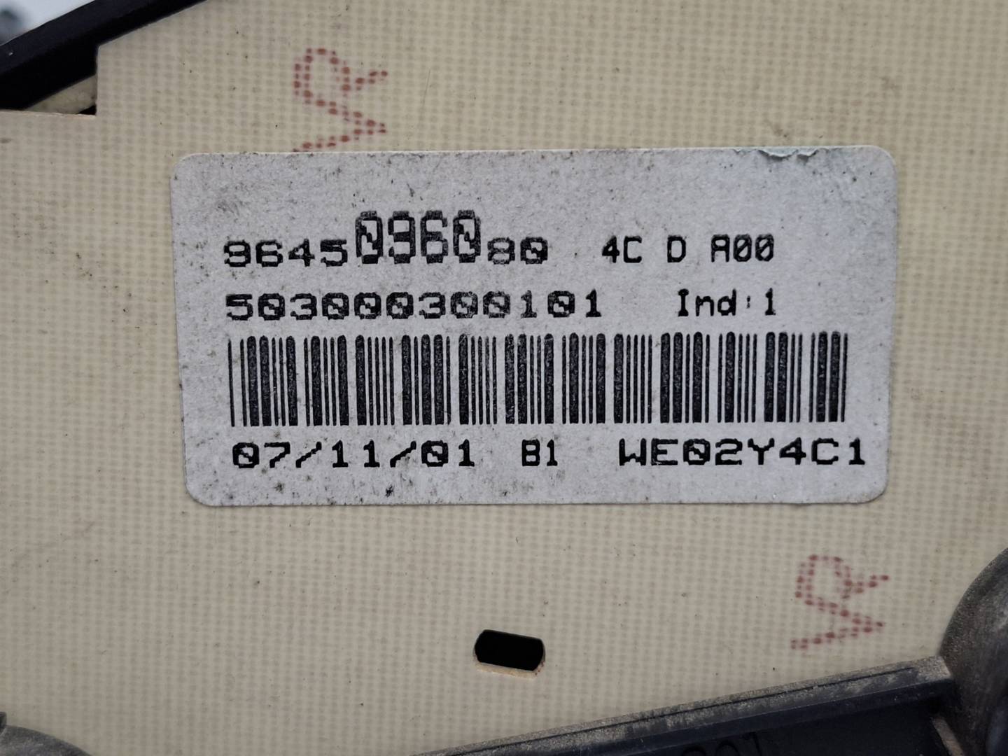 Foto 4 de Cuadro Instrumentos Peugeot 206 Berlina (1998–2010)