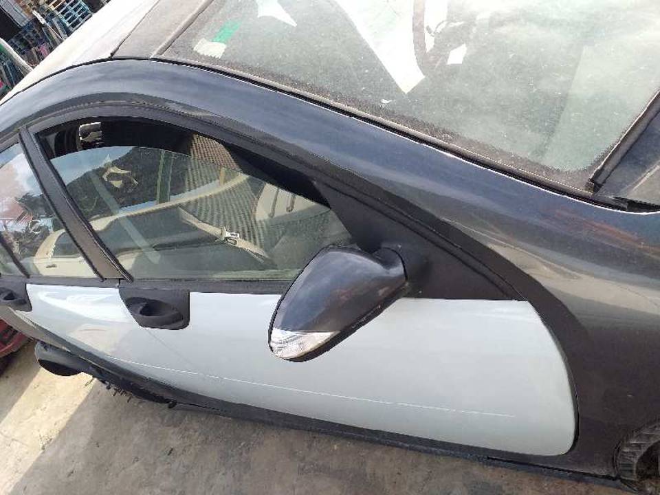 PUERTA DELANTERA DERECHA