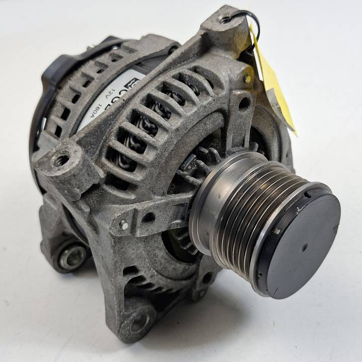 ALTERNADOR CGB13074 CHRYSLER VOYAGER (RG) Autodesguaces Alicante