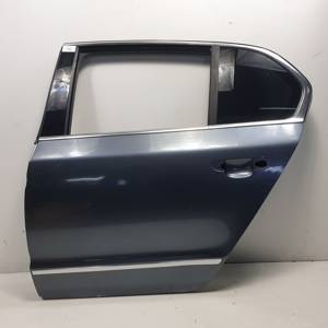 PUERTA TRASERA IZQUIERDA SKODA SUPERB (3T4) Autodesguaces Alicante