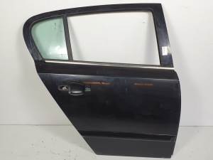 PUERTA TRASERA DERECHA OPEL ASTRA H BERLINA Autodesguaces Alicante