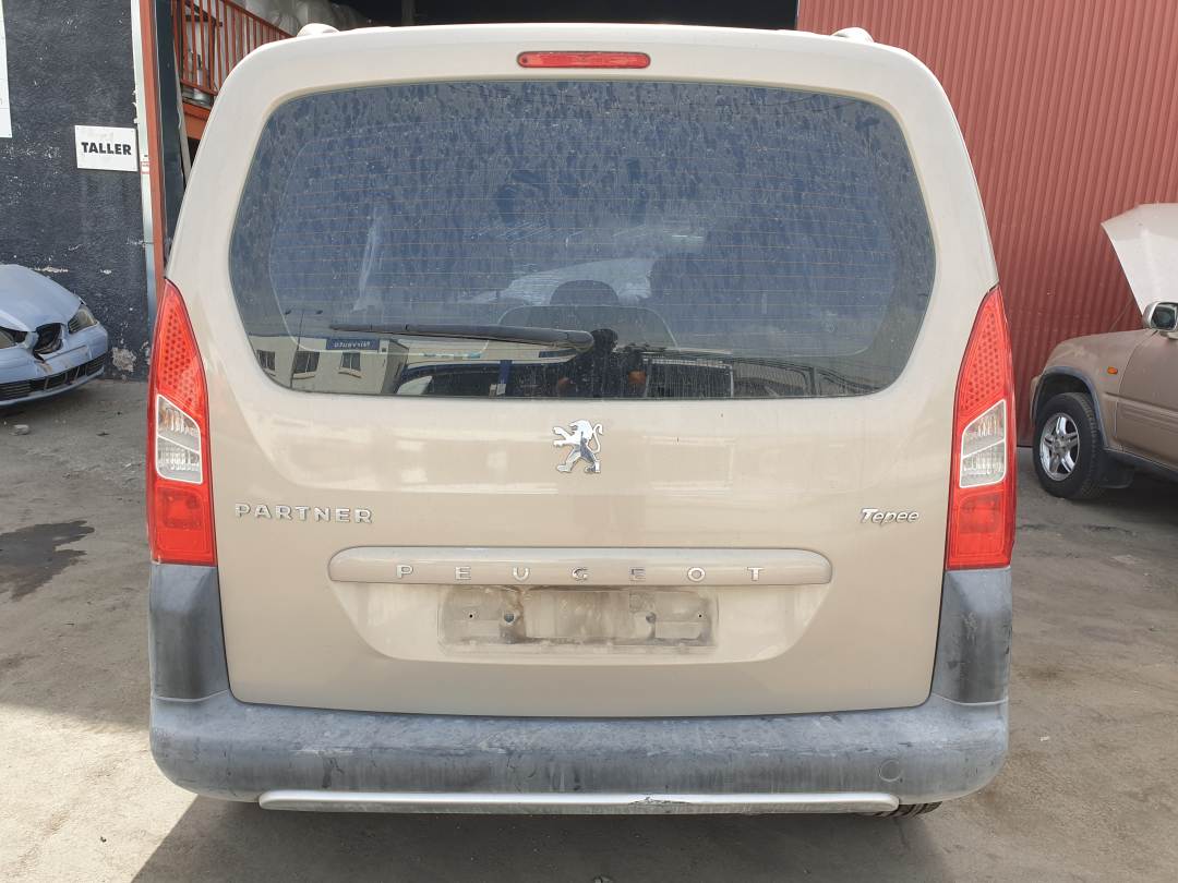 PEUGEOT PARTNER KOMBI (2008 - ...)