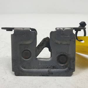 CERRADURA CAPOT 7115229 BMW SERIE 1 BERLINA (E81/E87) Autodesguaces Alicante