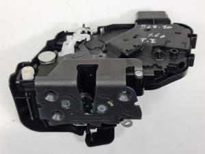 CERRADURA PUERTA TRASERA IZQUIERDA 30799326 VOLVO XC60 Autodesguaces Alicante
