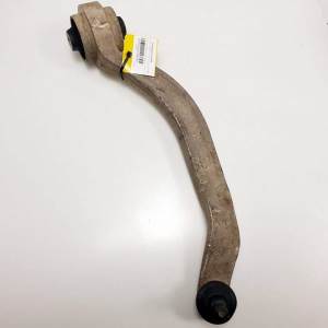 BRAZO SUSPENSION INFERIOR DELANTERO DERECHO 8E0407684AL SEAT EXEO BERLINA (3R2) Autodesguaces Alicante