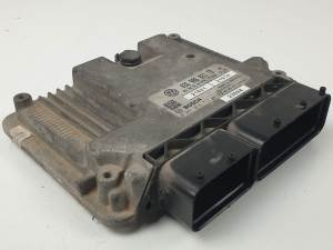CENTRALITA MOTOR UCE 0281014711 SKODA OCTAVIA BERLINA (1U2) Autodesguaces Alicante