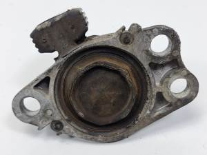SOPORTE MOTOR DERECHO 8200267625A RENAULT CLIO II FASE II (B/CB0) Autodesguaces Alicante