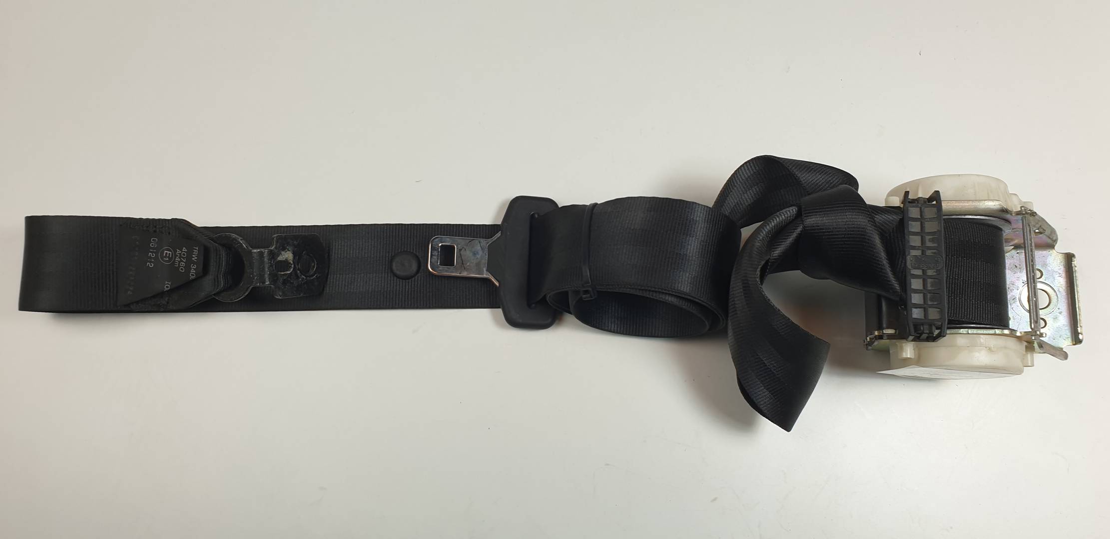 CINTURON SEGURIDAD TRASERO IZQUIERDO - BM51611B68AD - FORD - FOCUS LIM. (CB8)