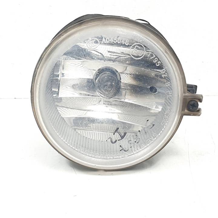 FARO ANTINIEBLA IZQUIERDO CHRYSLER GRAND VOYAGER Autodesguaces Alicante