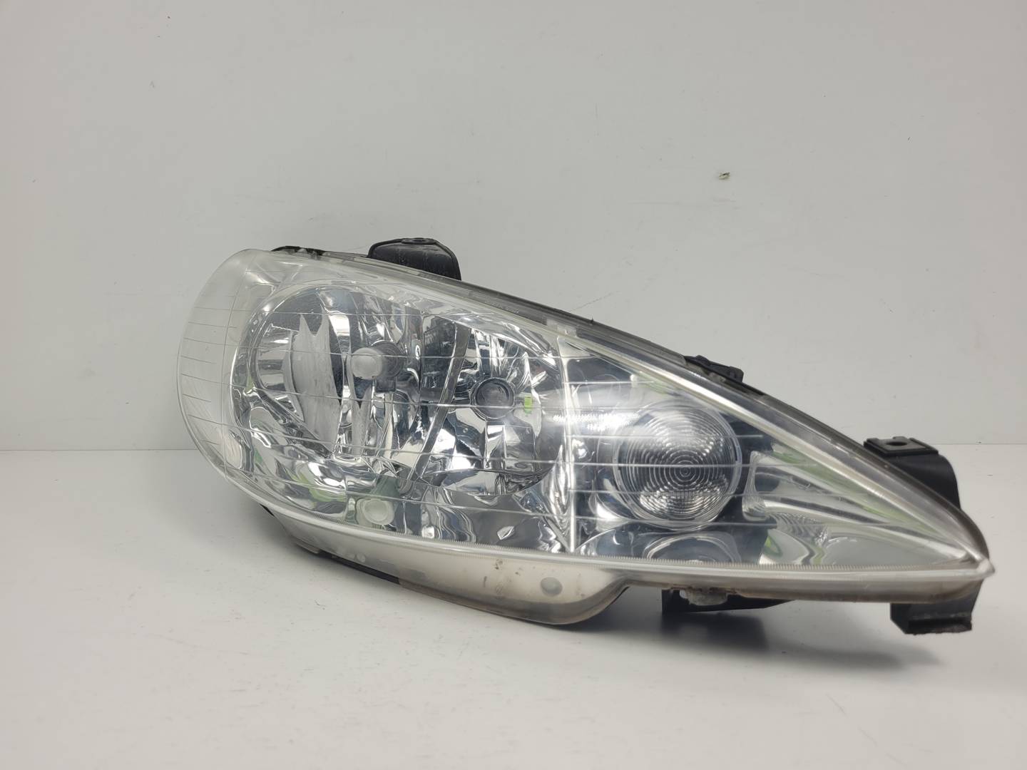 FARO DERECHO - 89000520 - PEUGEOT - 206 BERLINA