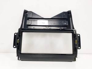 TIRADOR CAPOT 20A047A04AB9 LAND ROVER DISCOVERY SPORT Autodesguaces Alicante