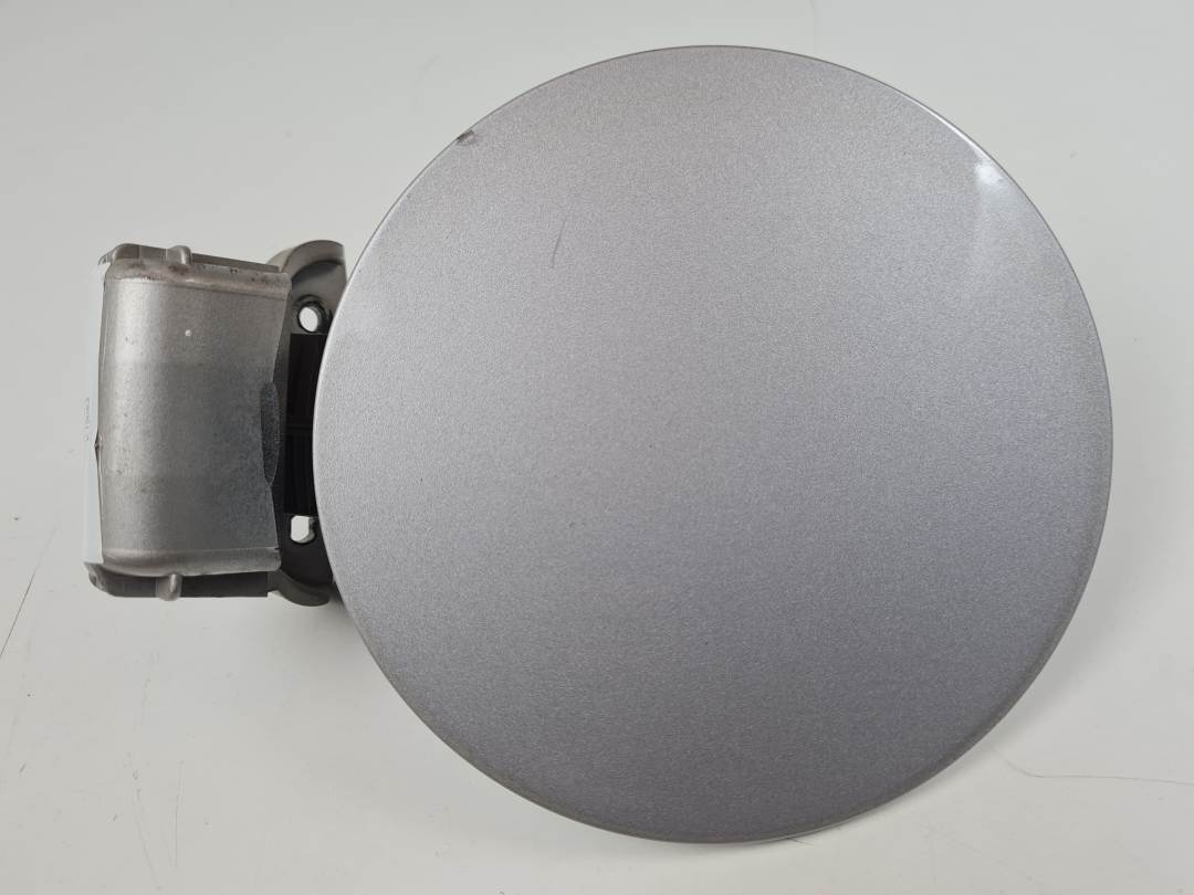 TAPA EXTERIOR COMBUSTIBLE - 695102E000 - HYUNDAI - TUCSON (JM)