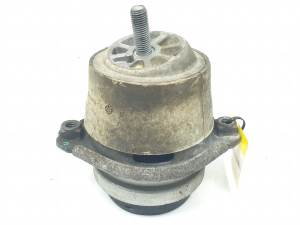 SOPORTE MOTOR DERECHO 94837505001 PORSCHE CAYENNE (TYP 9PA) Autodesguaces Alicante