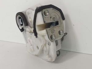 CERRADURA PUERTA DELANTERA IZQUIERDA 8G25A0084 MAZDA 2 LIM. (DE) Autodesguaces Alicante
