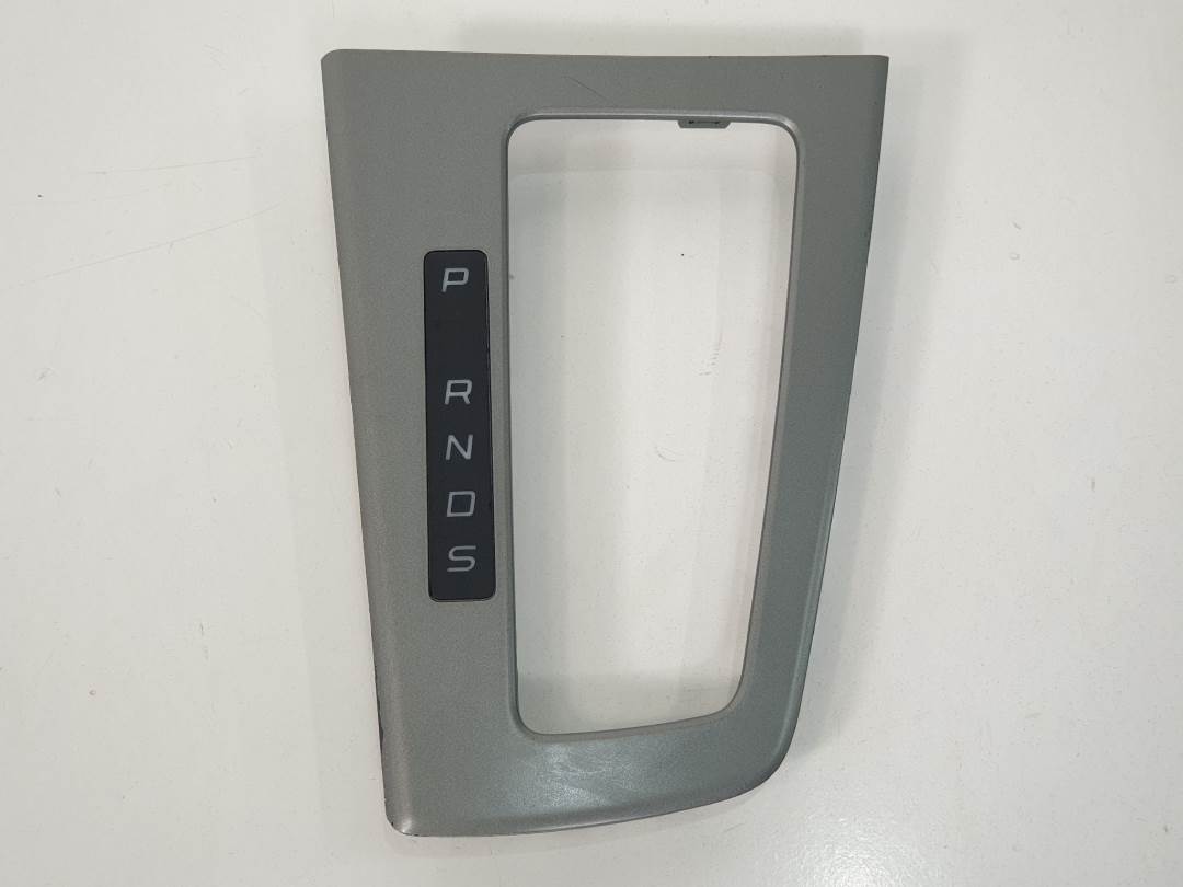 GUARNECIDOS PALANCA CAMBIO - BM51A044H83BBW - FORD - FOCUS LIM.