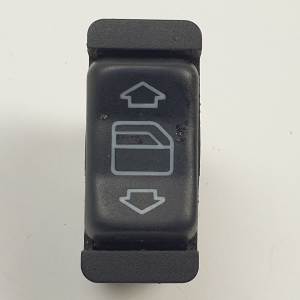 MANDO ELEVALUNAS TRASERO DERECHO 1268206310 MERCEDES CLASE E (W210) BERLINA Autodesguaces Alicante