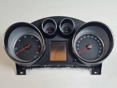 CUADRO INSTRUMENTOS 22956342 OPEL INSIGNIA BERLINA Autodesguaces Alicante