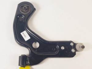 BRAZO SUSPENSION INFERIOR DELANTERO IZQUIERDO FORD PUMA (CCE) Autodesguaces Alicante