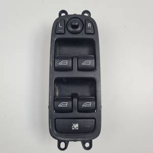 MANDO ELEVALUNAS DELANTERO IZQUIERDO 30710787 VOLVO S40 BERLINA Autodesguaces Alicante