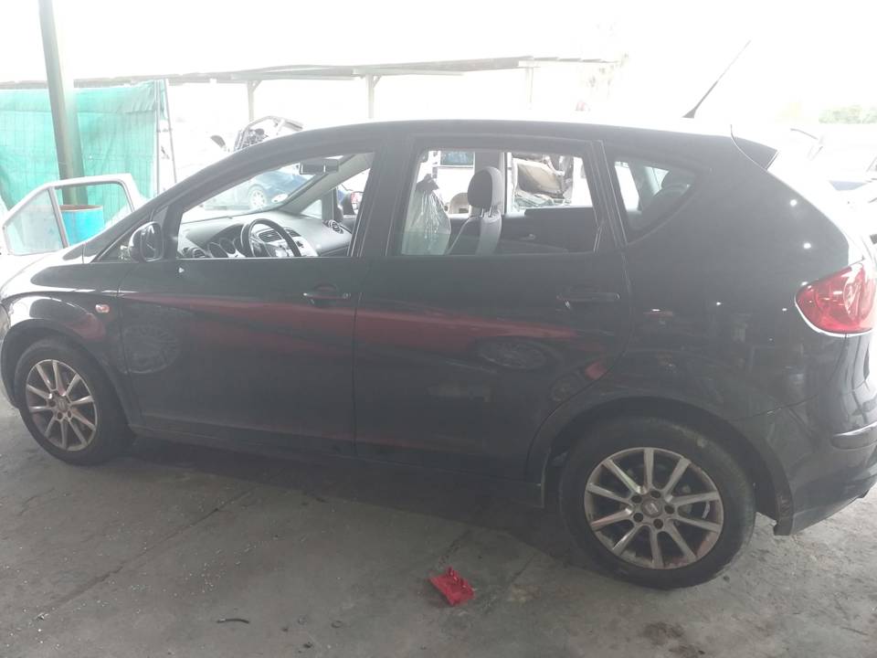 CERRADURA PUERTA DELANTERA IZQUIERDA